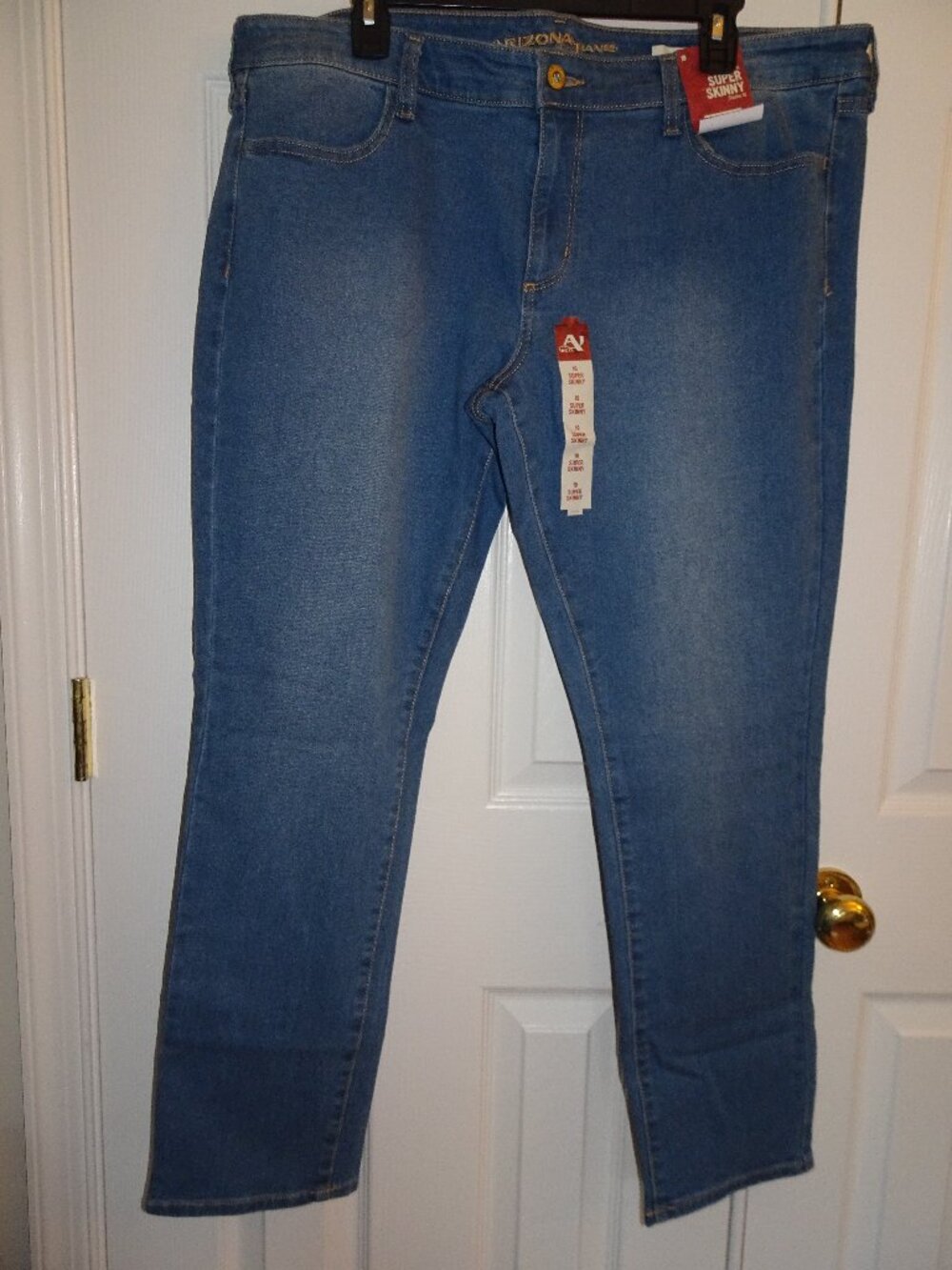 Arizona Junior's Super Skinny Jeans plus size 19
